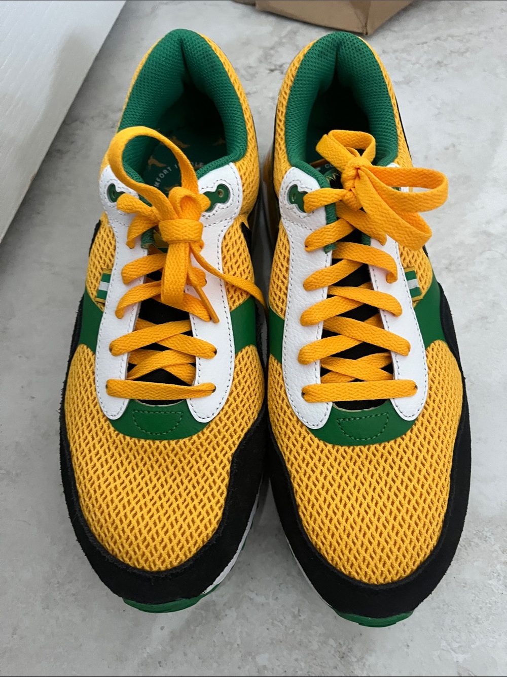 Nike Air Max SYSTM Oregon Ducks College Shoes DZ7738-700 Men's Size 8.5